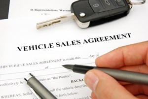 Domestic car sales recover, lenders ready for strong 2014