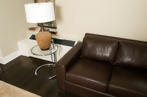 Furniture deals easily made via short term loans during holiday season